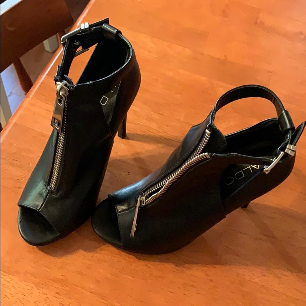 Boot sandals used good conditions